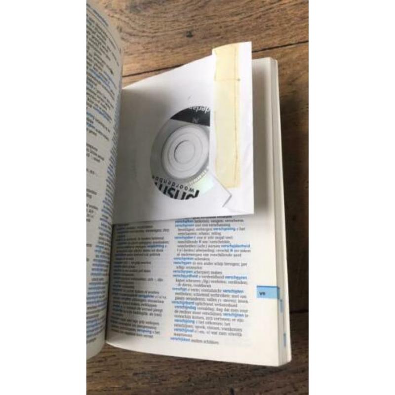 Prisma woordenboek nieuwe editie trefwoorden met cd-rom ZGAN