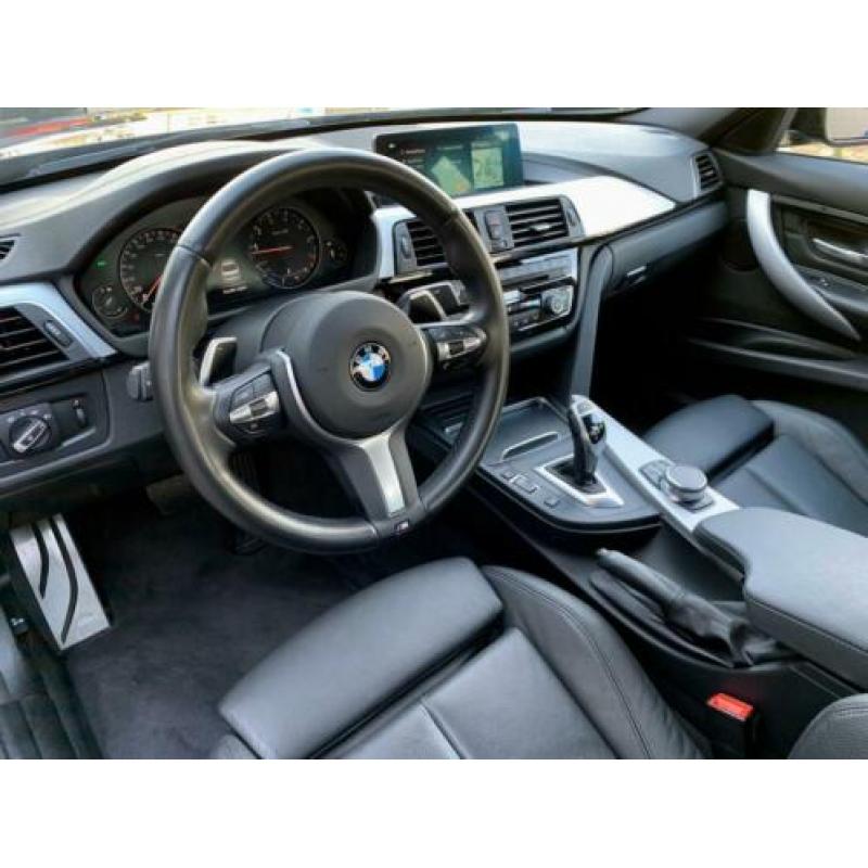 BMW 3-serie 320i High Executive M-Sport Black Edition