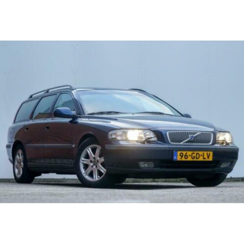 Volvo V70 2.3 T-5 Geartr. C.L 2000 Automaat Youngtimer