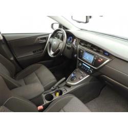 Toyota Auris Touring Sports 1.8 Hybrid Lease (navi,camera,xe