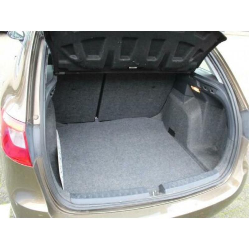 Seat Ibiza ST 1.2 TDI Style Ecomotive LEER / STOELVERWARMING