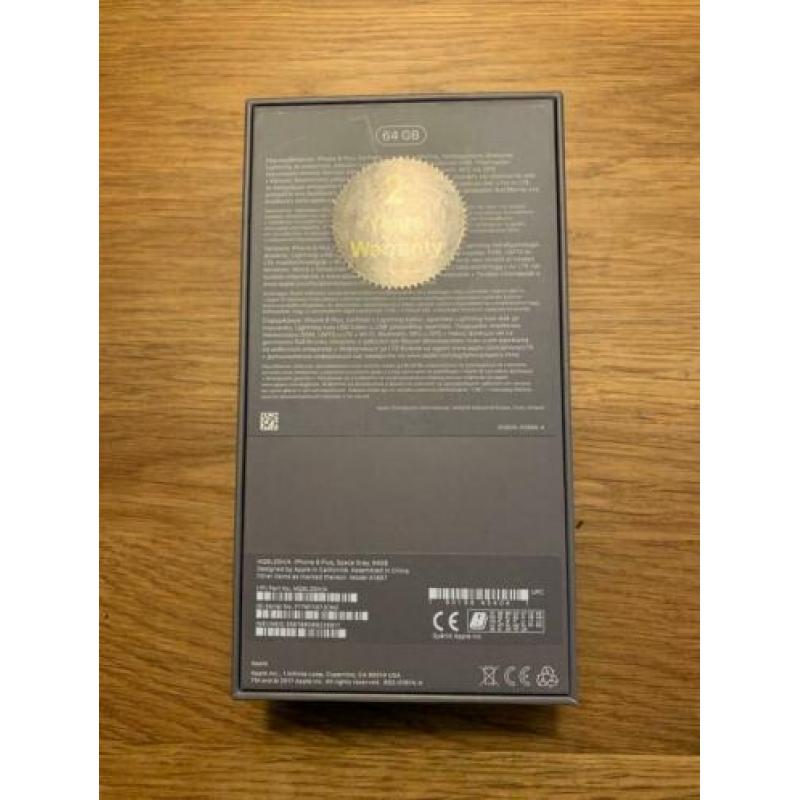 Apple iPhone 8 Plus, 64Gb, space gray met moshi cover