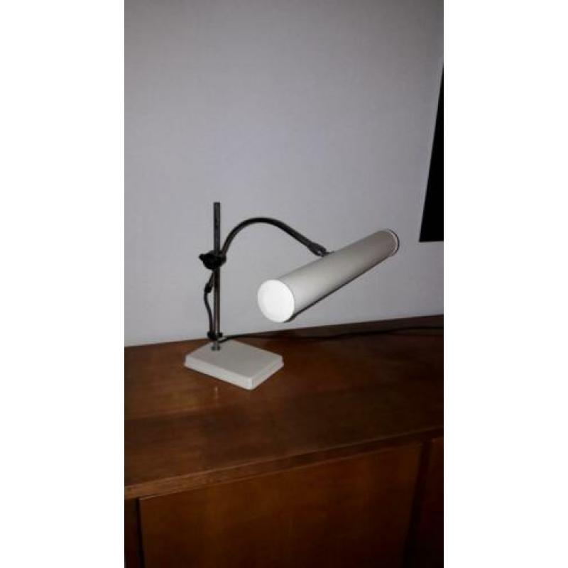 anvia.pianolamp.bureau lamp