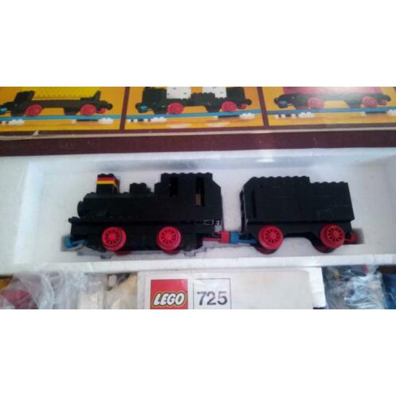 Lego trein D725 in perfecte staat.