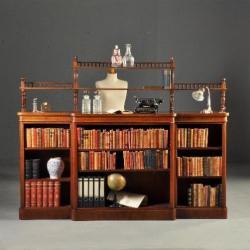 Antieke kasten / Open boekenkast beakfront ca. 1860 in ma...