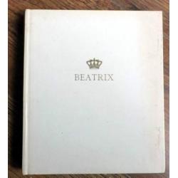 Beatrix Het grote Beatrix boek.