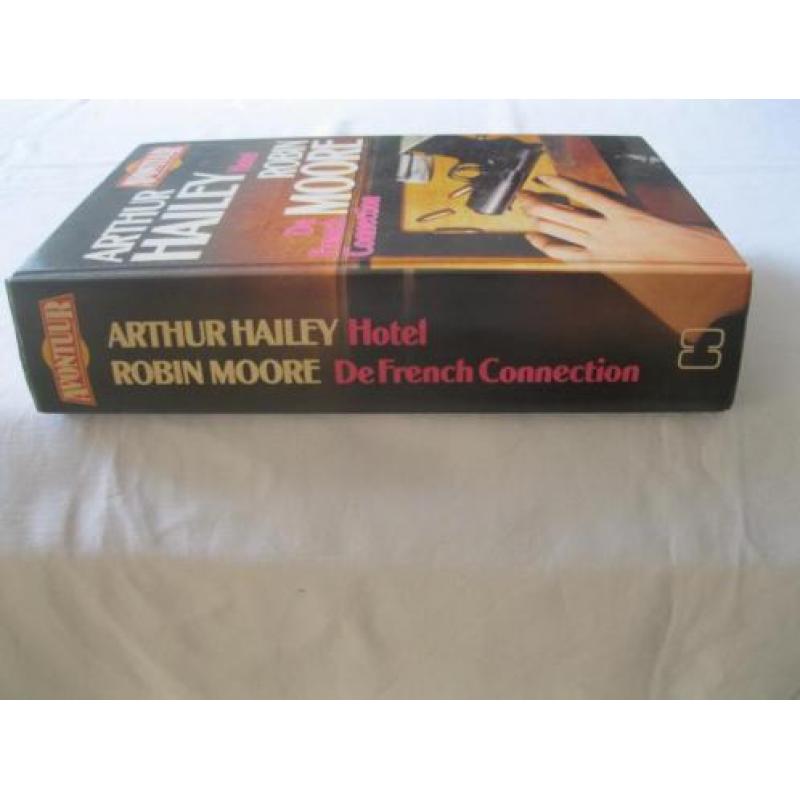 avontuur: Hotel, A. Hailey / De French Connection, R. Moore